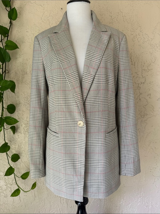 H&M Jackets & Blazers - H&M Gray Plaid Blazer with Pink Windowpane Accent